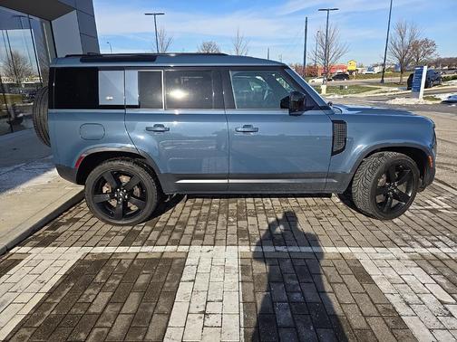 2020 Land Rover Defender 110 HSE