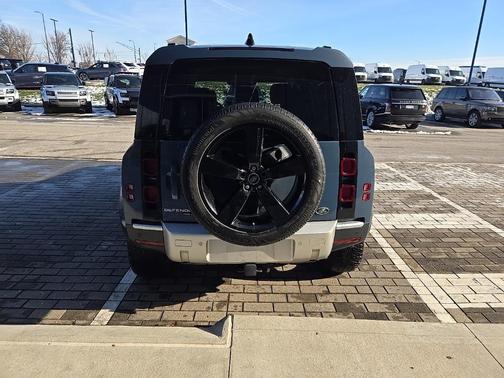 2020 Land Rover Defender 110 HSE