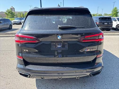 2023 BMW X5 M50i