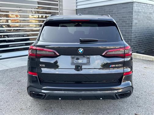2023 BMW X5 M50i