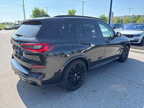 2023 BMW X5 M50i