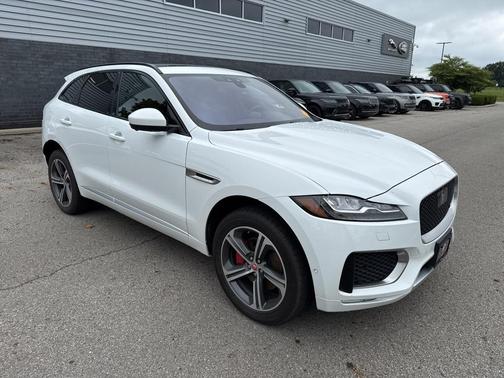 2017 Jaguar F-PACE S