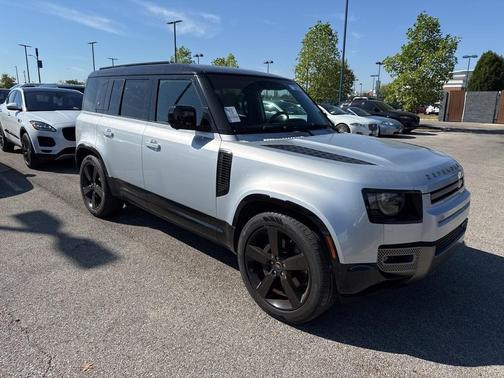 2023 Land Rover Defender 110 X-Dynamic SE