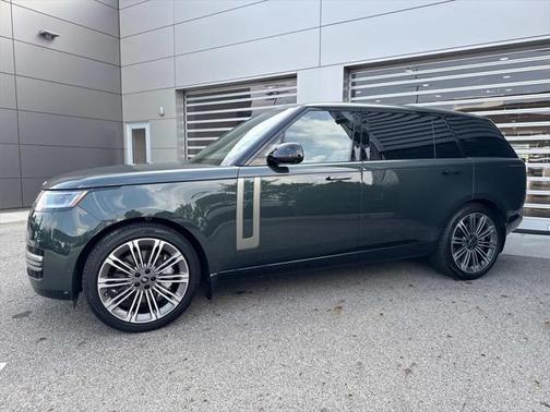 2024 Land Rover Range Rover P530 SE