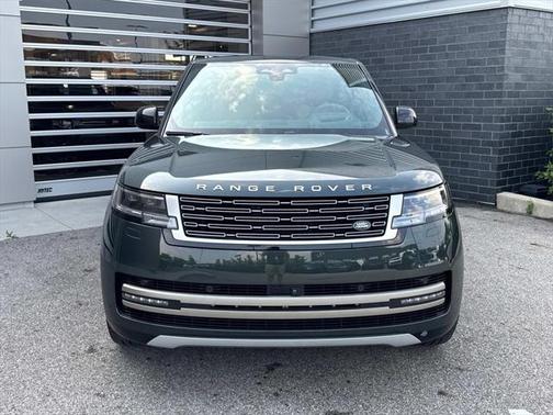 2024 Land Rover Range Rover P530 SE