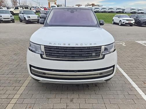 2023 Land Rover Range Rover P400 SE