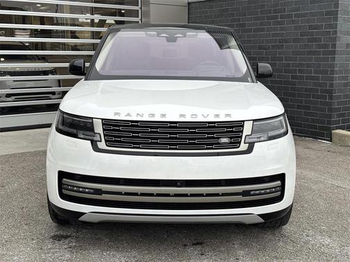 2023 Land Rover Range Rover P400 SE