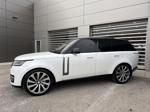 2023 Land Rover Range Rover P400 SE