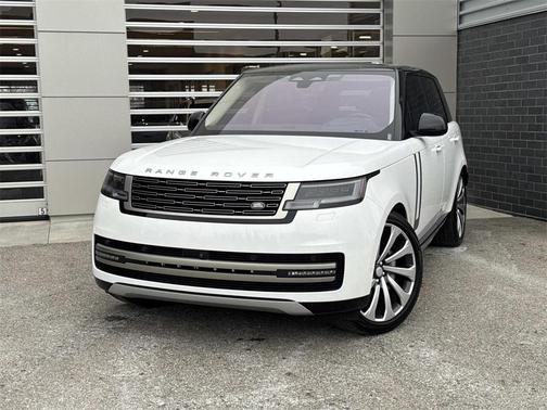 2023 Land Rover Range Rover P400 SE