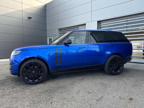 2025 Land Rover Range Rover P530 Autobiography