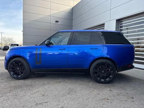 2025 Land Rover Range Rover P530 Autobiography
