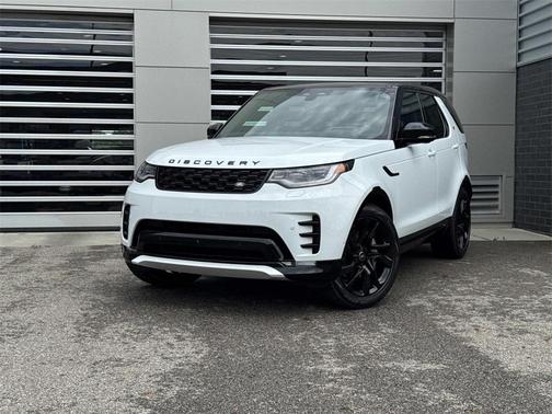 2025 Land Rover Discovery P300 Dynamic SE
