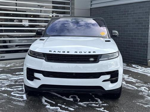 2023 Land Rover Range Rover Sport SE