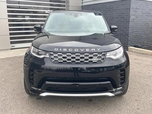 2024 Land Rover Discovery P360 Metropolitan Edition