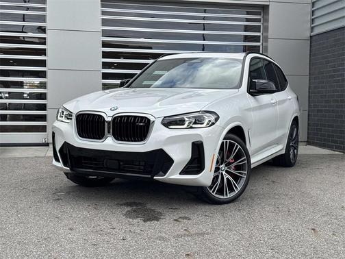 2024 BMW X3 M40i