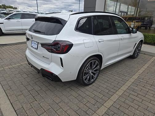 2024 BMW X3 M40i