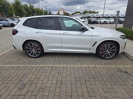 2024 BMW X3 M40i