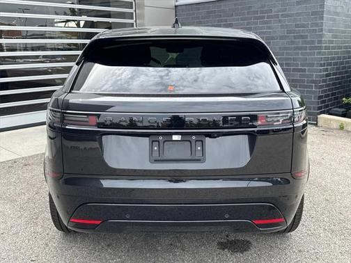2026 Land Rover Range Rover Velar P400 Dynamic SE