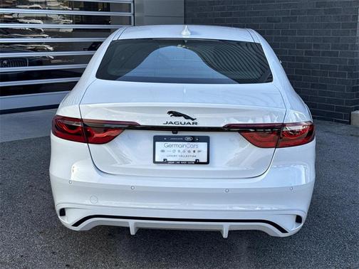 2024 Jaguar XF R-Dynamic SE P250 AWD Automatic