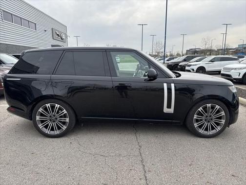 2023 Land Rover Range Rover Autobiography