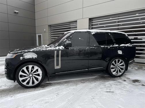 2023 Land Rover Range Rover Autobiography