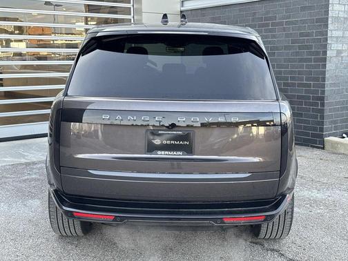 2026 Land Rover Range Rover P530 SE 7 Seat