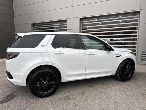 2025 Land Rover Discovery Sport S