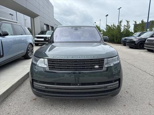 2023 Land Rover Range Rover P530 SE