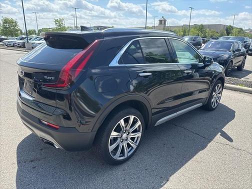 2019 Cadillac XT4 Premium Luxury