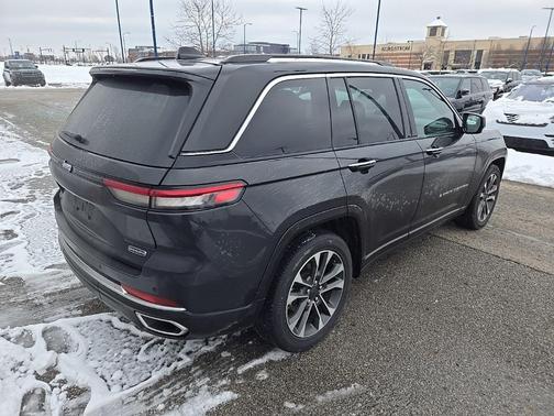 2023 Jeep Grand Cherokee Overland