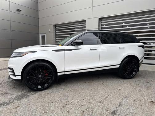 2025 Land Rover Range Rover Velar P250 SE R-Dynamic