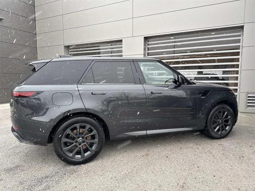 2023 Land Rover Range Rover Sport SE
