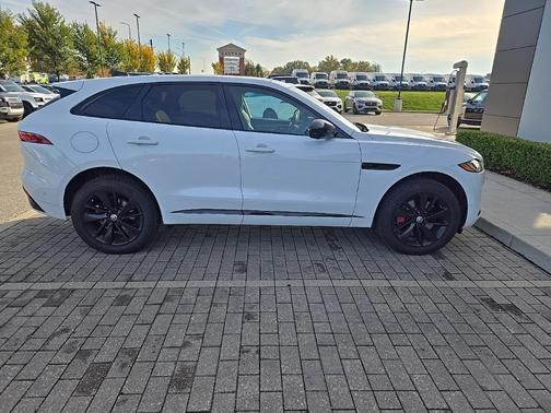 2024 Jaguar F-PACE R-Dynamic S P400 AWD Automatic