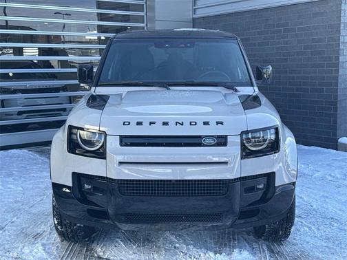 2026 Land Rover Defender X-Dynamic SE