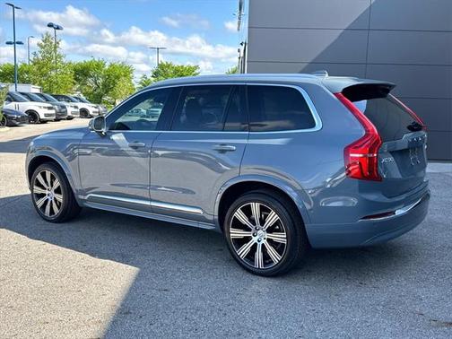 2023 Volvo XC90 B6 Ultimate 6-Seater