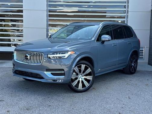 2023 Volvo XC90 B6 Ultimate 6-Seater