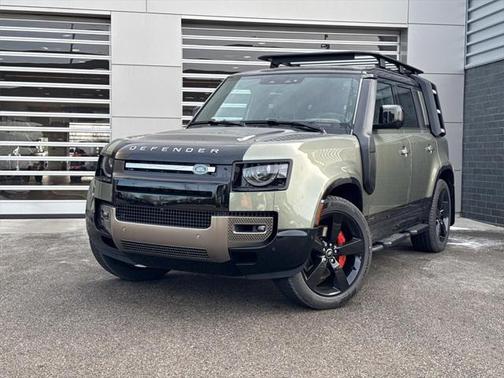 2025 Land Rover Defender 110 P400 X