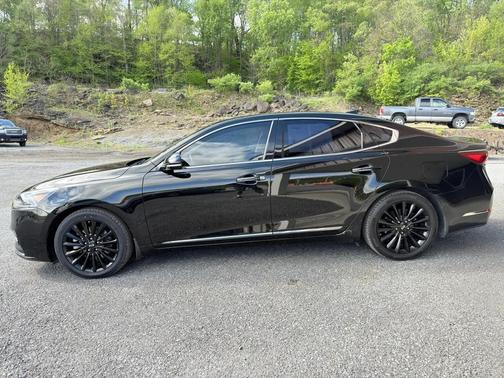Aurora Black 2018 Kia Cadenza Premium