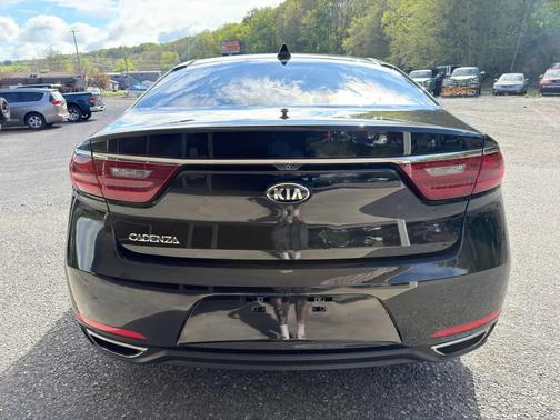 Aurora Black 2018 Kia Cadenza Premium