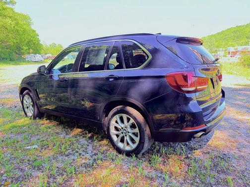 Imperial Blue Metallic 2016 BMW X5 xDrive35i