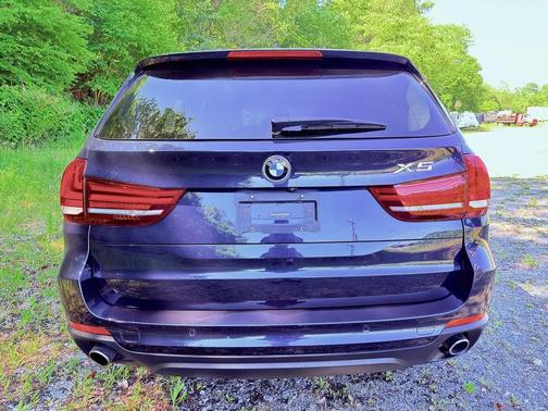 Imperial Blue Metallic 2016 BMW X5 xDrive35i