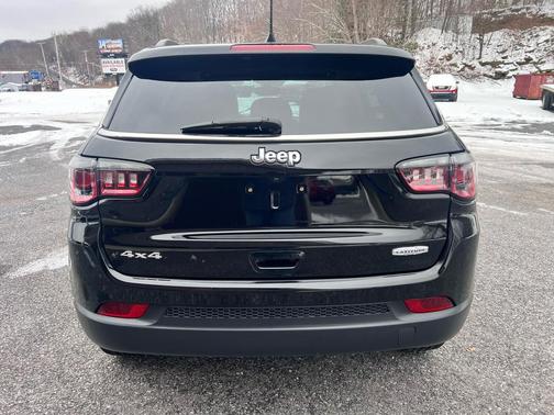 2017 Jeep New Compass Latitude