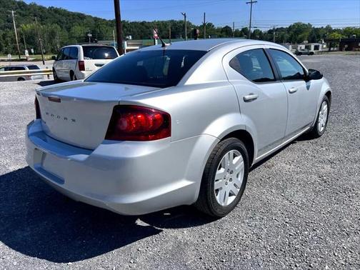 2012 Dodge Avenger SE