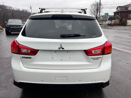 2017 Mitsubishi Outlander Sport 2.0 LE