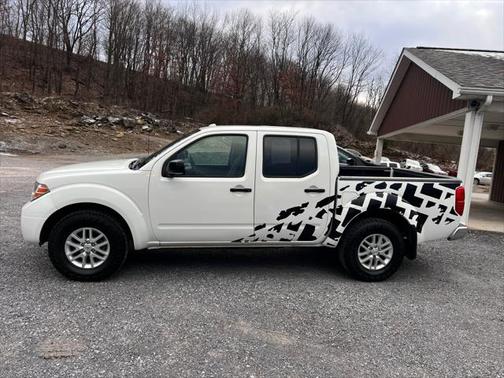 2017 Nissan Frontier SV