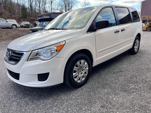 2012 Volkswagen Routan S