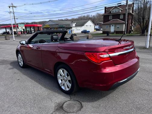 2012 Chrysler 200 Touring