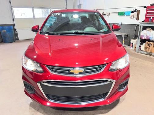 2020 Chevrolet Sonic FWD Sedan LT