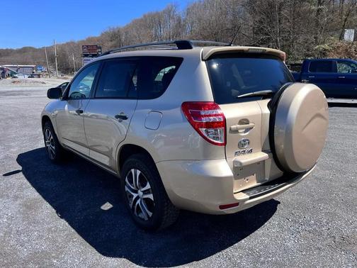 GOLD 2011 Toyota RAV4 Base