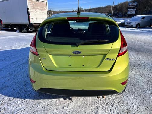 2011 Ford Fiesta SE